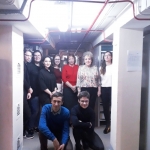Е.А. Лесникова и Т.С. Амелина с группой студентов в архивохранилище